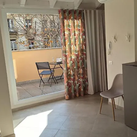 Platani Del Corso - Attico Con Parcheggio Privato - Private Parking *